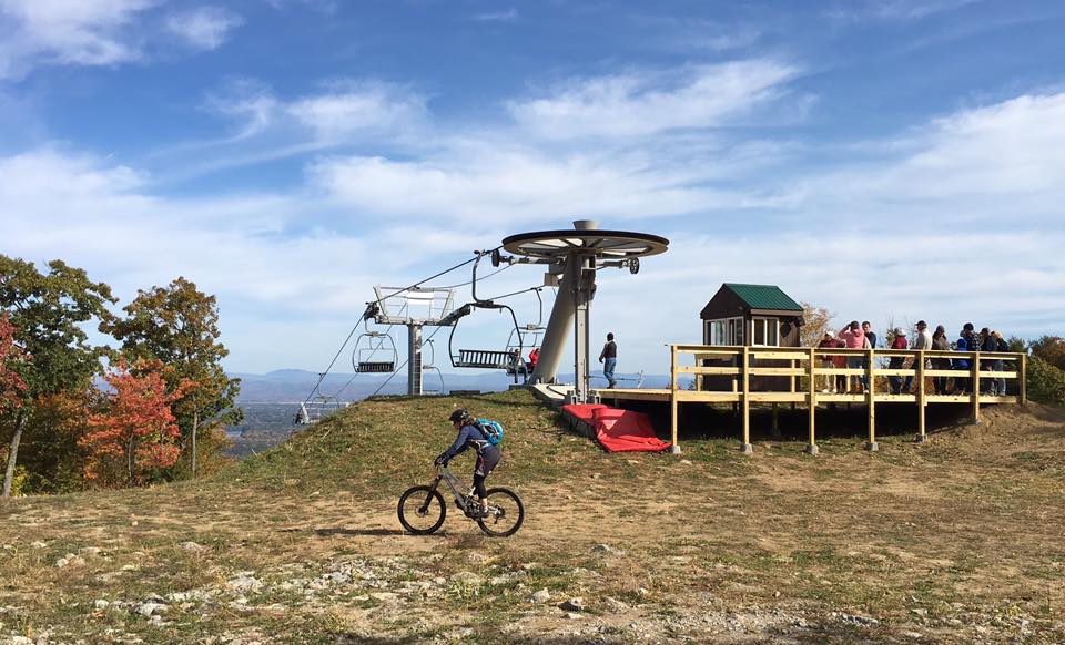 https://old.queensbury.net/west-mountain-bike-park/